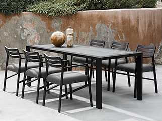 Blaze Table Set