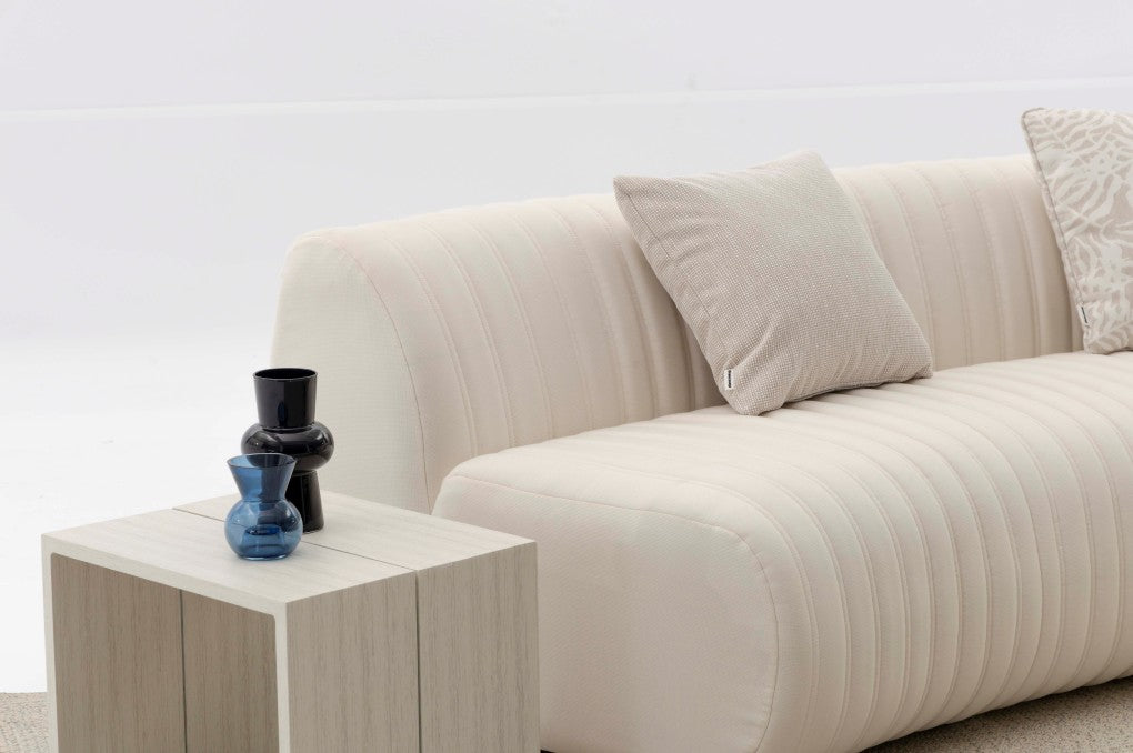 Divano Lounge Luna – stilvolle Entspannung auf höchstem Niveau