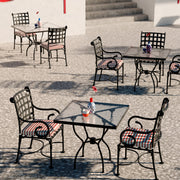 Sifas Kross Dining Chair – moderner Outdoor Dining Stuhl für Terrasse und Garten
